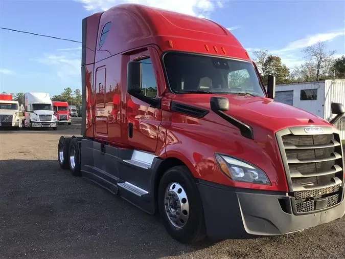 2021 FREIGHTLINER CASCADIA