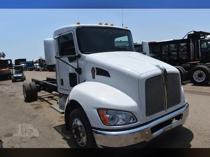 2009 KENWORTH T170