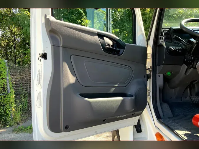 2020 INT LT625 6x4