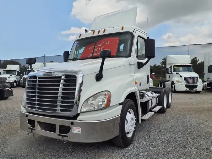 2018 FREIGHTLINER CASCADIA 1256a03323f3469a26e6f0959dd038b4269