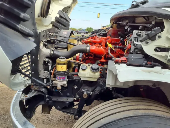 2019 FREIGHTLINER M2 106