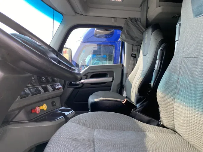 2021 Kenworth T680