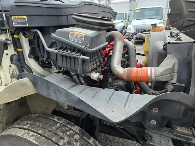 2019 NAVISTAR INTERNATIONAL 4300