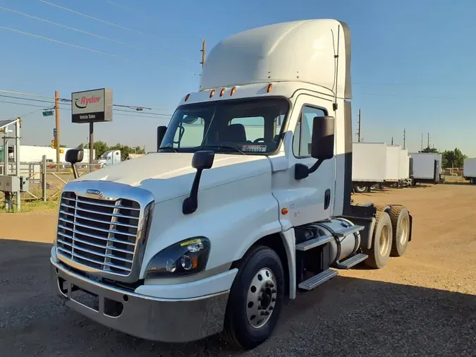 2018 FREIGHTLINER CASCADIA 1256a0627829c37f1ff9223f7cdd9151e15