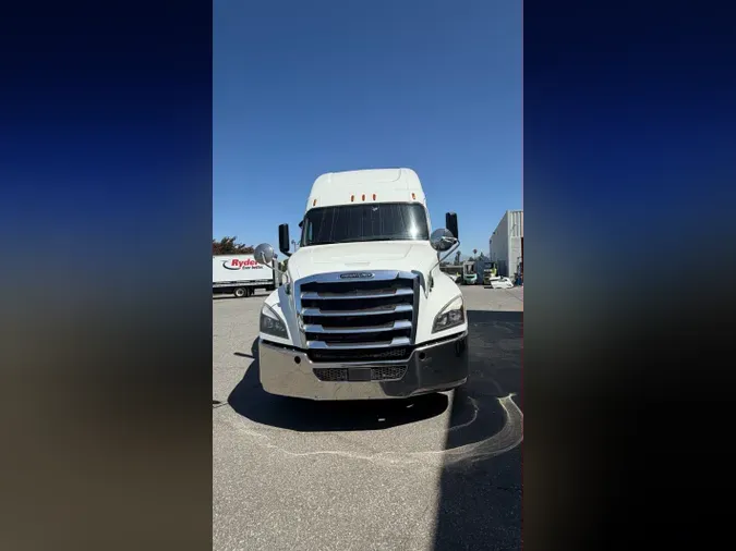 2020 FREIGHTLINER/MERCEDES NEW CASCADIA PX126646a0753a042e48f6e2ab09da8d1cbea88