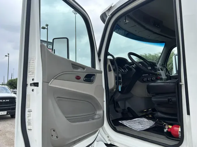 2020 Peterbilt 579