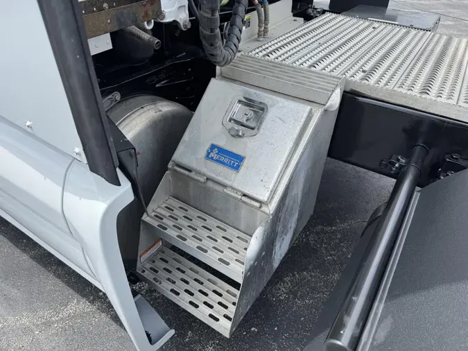 2022 Peterbilt 579