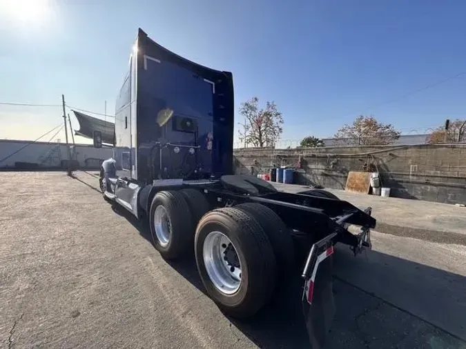 2021 Kenworth T680