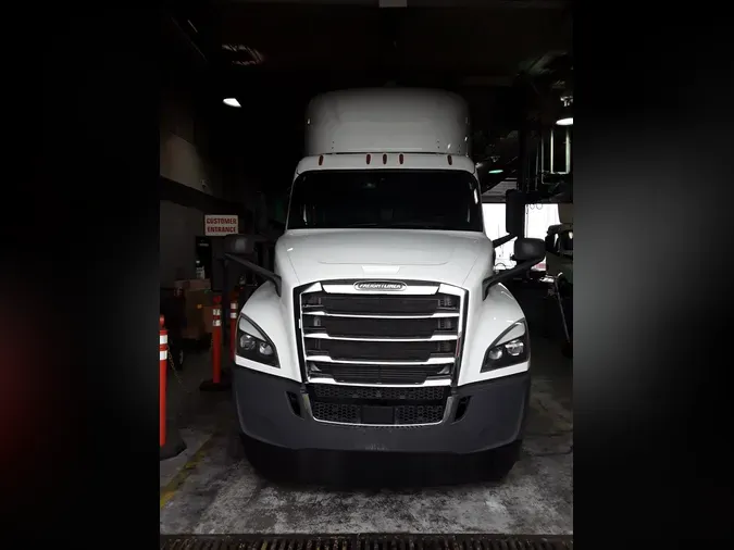 2019 FREIGHTLINER/MERCEDES NEW CASCADIA PX12664