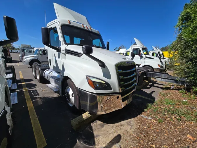 2020 FREIGHTLINER/MERCEDES NEW CASCADIA PX126646a12879ae249625a3368136f635782c5