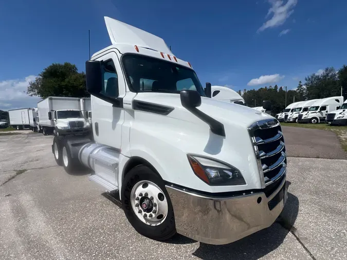 2020 FREIGHTLINER/MERCEDES NEW CASCADIA PX12664