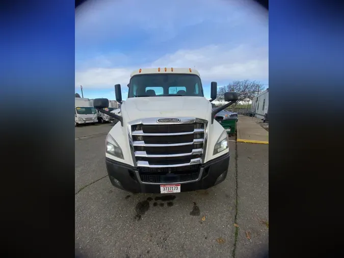 2020 FREIGHTLINER/MERCEDES NEW CASCADIA 116