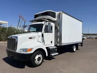 2018 Peterbilt 325
