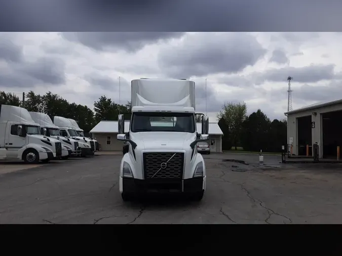 2020 Volvo VNL300