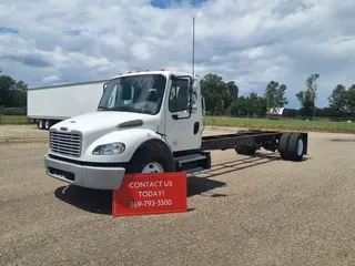 2021 FREIGHTLINER/MERCEDES M2 106