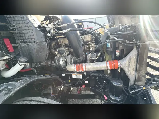 2022 Freightliner Cascadia 126