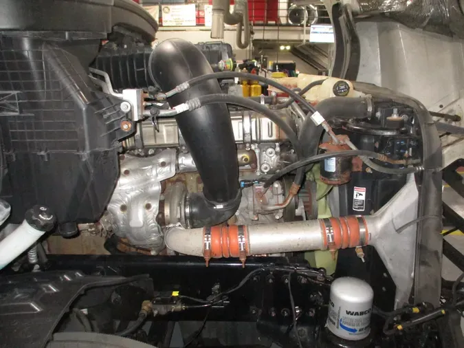 2019 FREIGHTLINER/MERCEDES CASCADIA