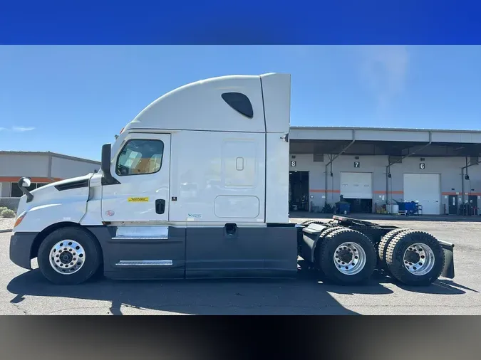 2024 Freightliner Cascadia 126