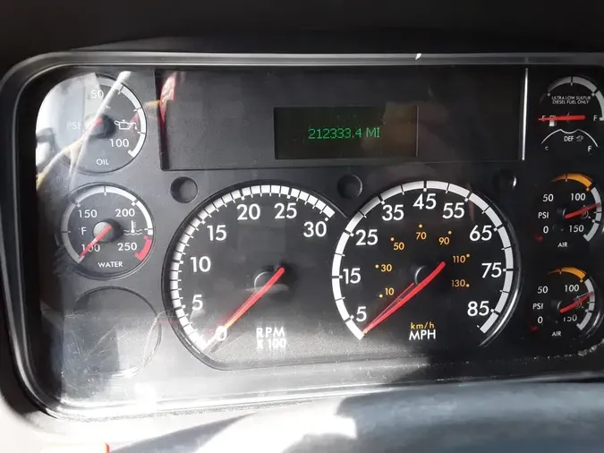 2019 FREIGHTLINER/MERCEDES M2 1066a25840730e582d7351286260d05db47