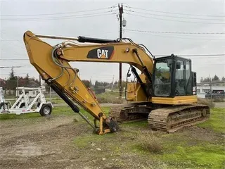 2019 CATERPILLAR 325FLCR