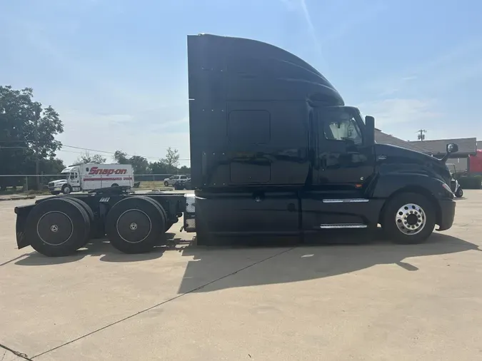 2022 International LT625