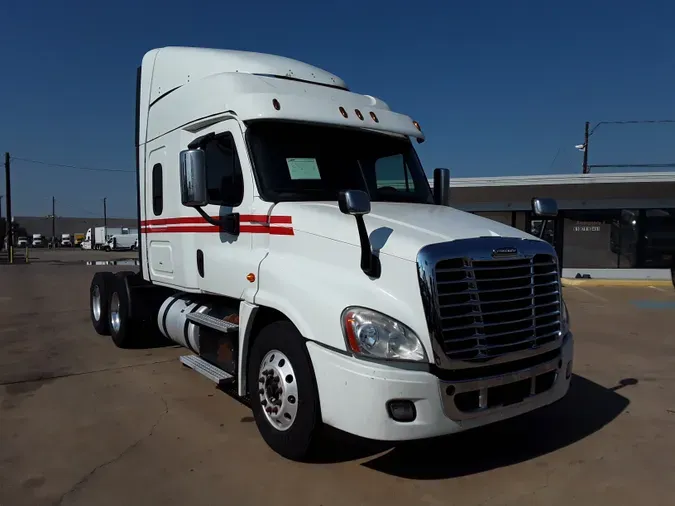 2017 FREIGHTLINER/MERCEDES CASCADIA 125