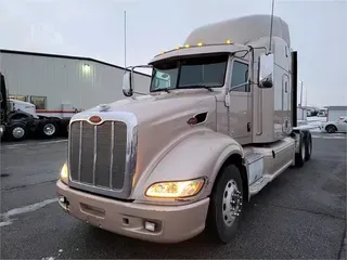 2013 PETERBILT 386