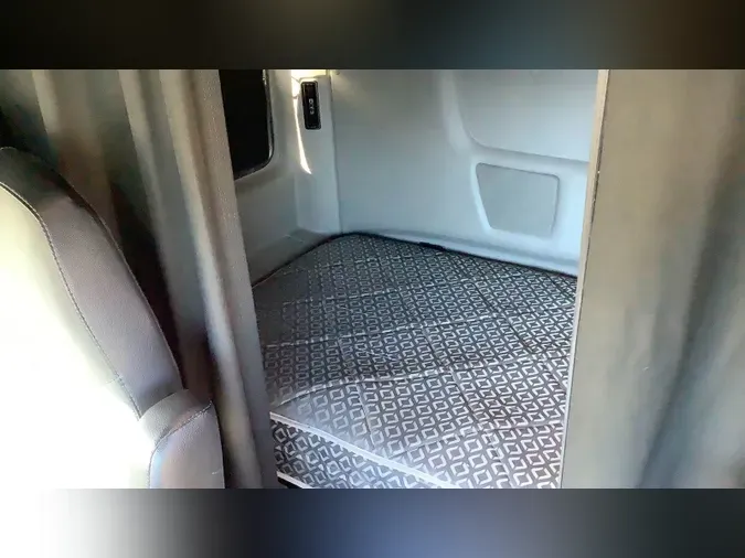 2021 International LT6a352c63cbcb4dc731b9d758f05806b5