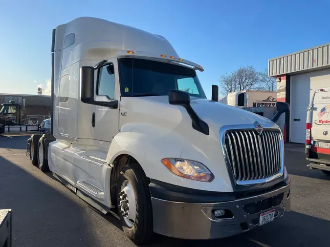 2020 NAVISTAR INTERNATIONAL LT625 SLPR CAB