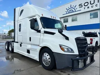 2023 Freightliner Cascadia 126