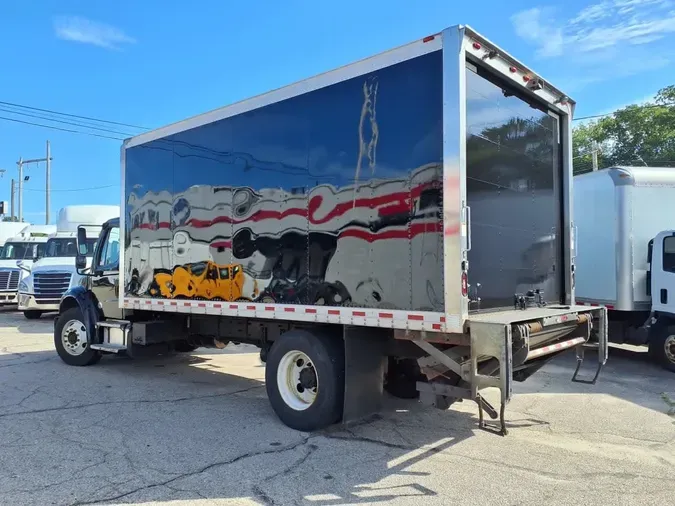 2019 FREIGHTLINER M2 106