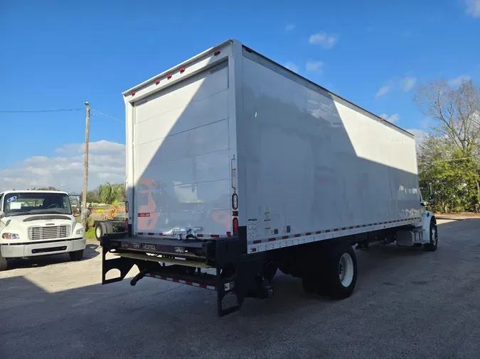 2017 FREIGHTLINER/MERCEDES M2 106