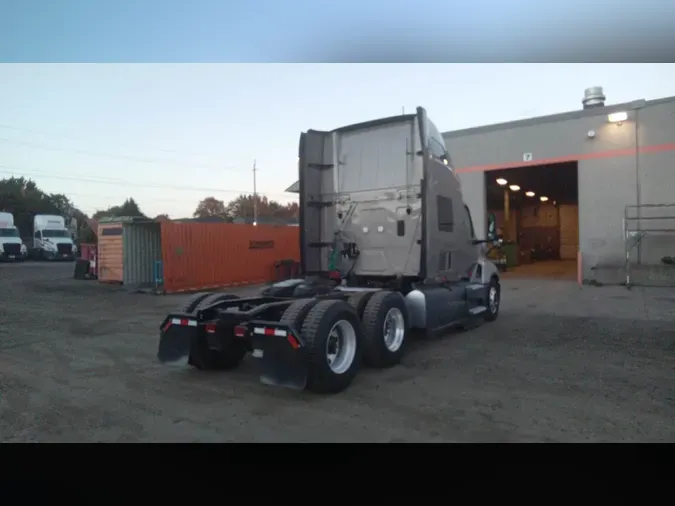 2022 International LT6a3d91c5b67718b9067771e7b95edc0b