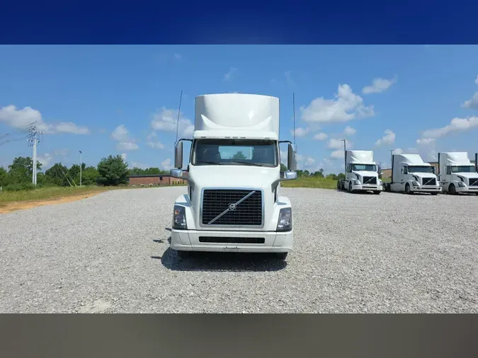 2018 Volvo VNL300
