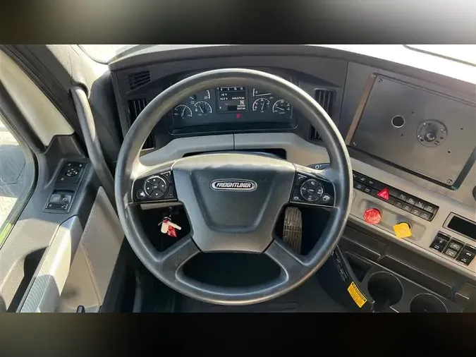 2020 FREIGHTLINER CA1266a43ccfec0c4b52ae5ce4a31a6597403