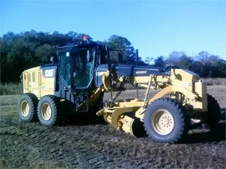 2015 CATERPILLAR 120M2