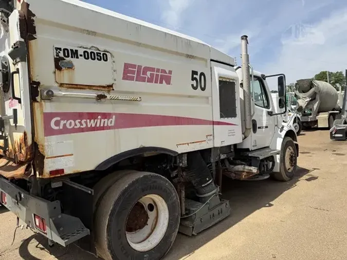 2007 FREIGHTLINER BUSINESS CLASS M2 106