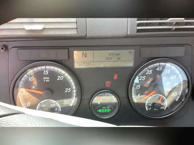 2019 Freightliner Cascadia 125