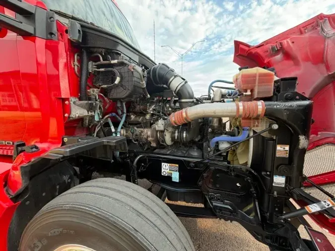 2022 KENWORTH T6806a58cb06146fd5770f3d367eb9f3913a