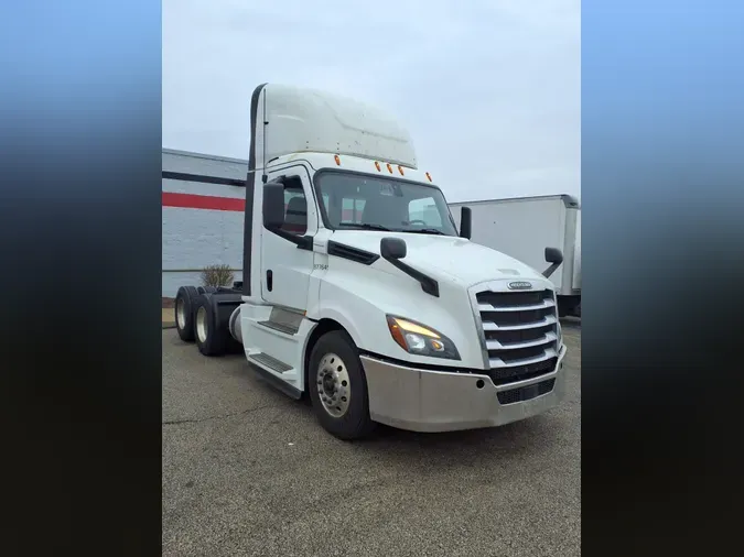 2020 FREIGHTLINER/MERCEDES NEW CASCADIA PX12664