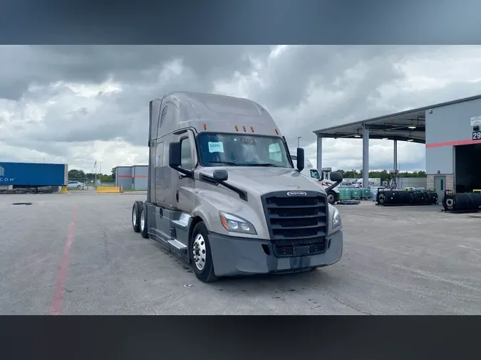 2022 Freightliner Cascadia 1266a5b5a17f85177d86d1ee0ac4f303951