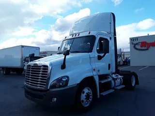 2019 FREIGHTLINER/MERCEDES CASCADIA 125