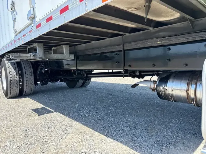 2020 FREIGHTLINER/MERCEDES M2 106