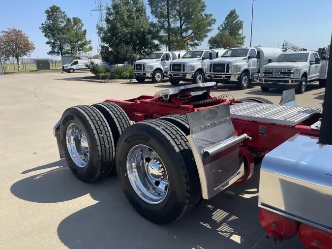 2022 Peterbilt 567