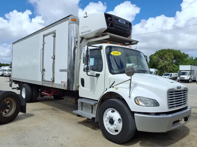 2016 FREIGHTLINER/MERCEDES M2 106