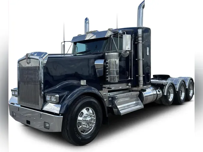 2016 Kenworth W9006a67e92f08d85ed2526e29a56b4b6e88