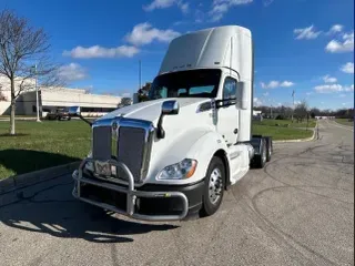 2022 Kenworth T680