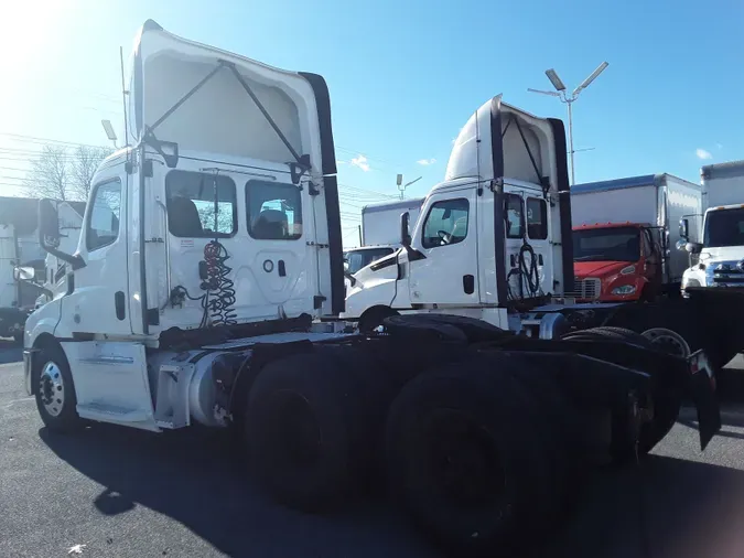 2019 FREIGHTLINER/MERCEDES NEW CASCADIA PX12664