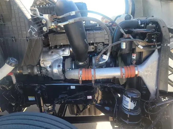 2020 FREIGHTLINER CASCADIA