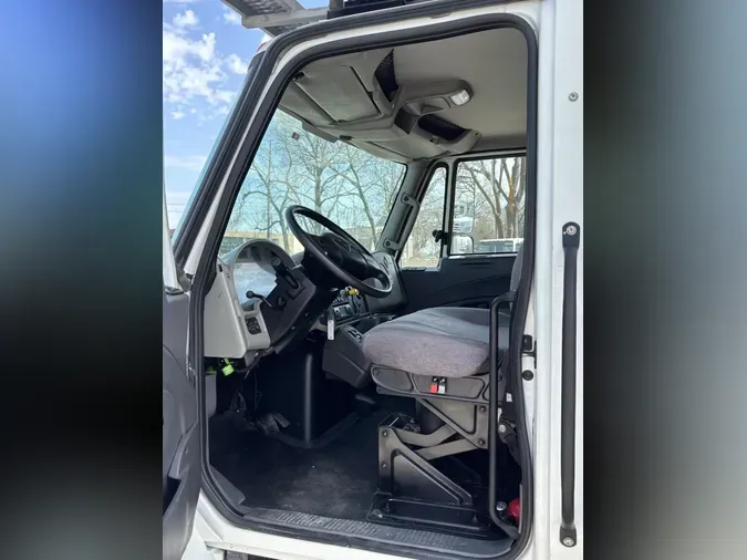 2019 International 4300